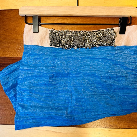 YIGAL AZROUEL Skirt with Metal Jewelry. Gorgeous & very unique! Est. Retail $795 - Picture 8 of 8